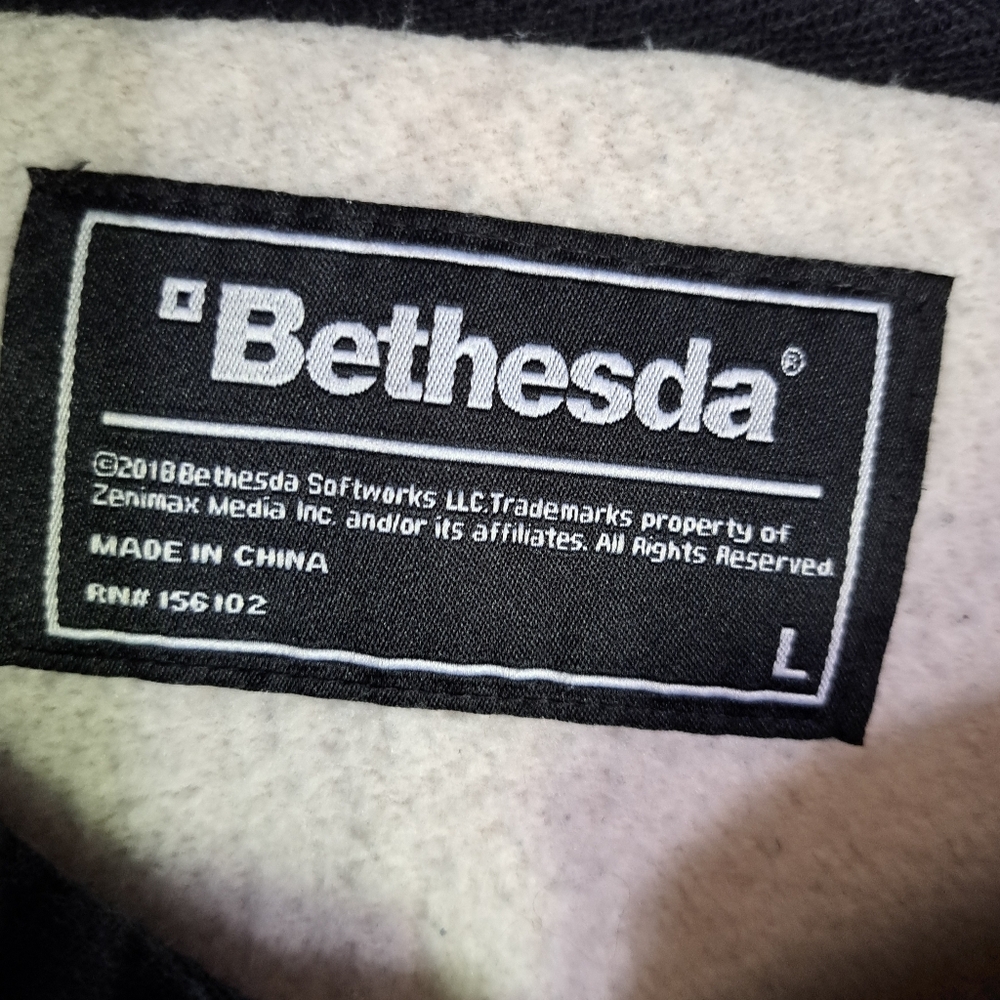 Light Gray and Black Large Bethesda Zip Up Hooded Sweatshirt - Picture 2 of 7